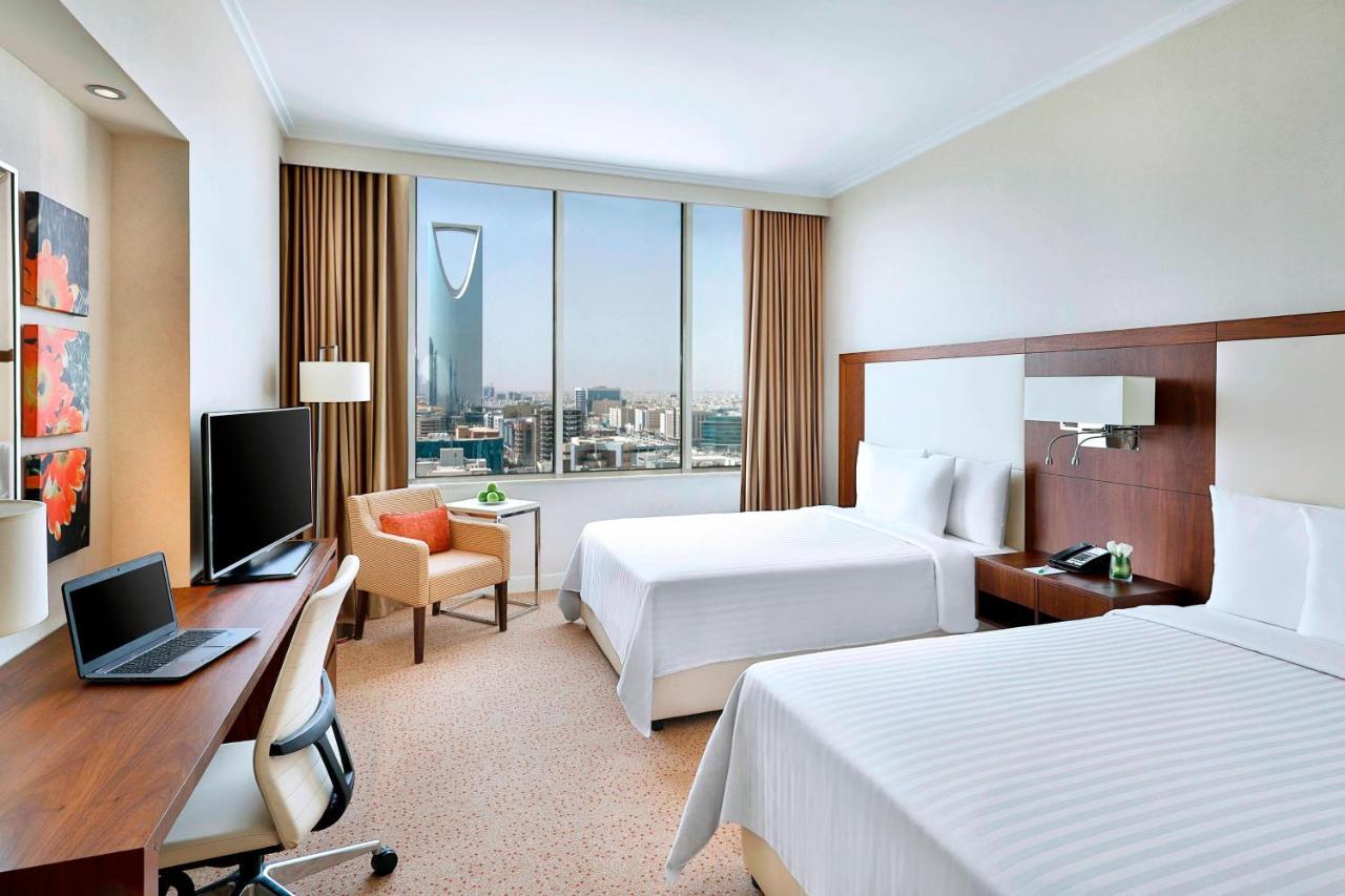 Courtyard By Marriott Riyadh Olaya Extérieur photo