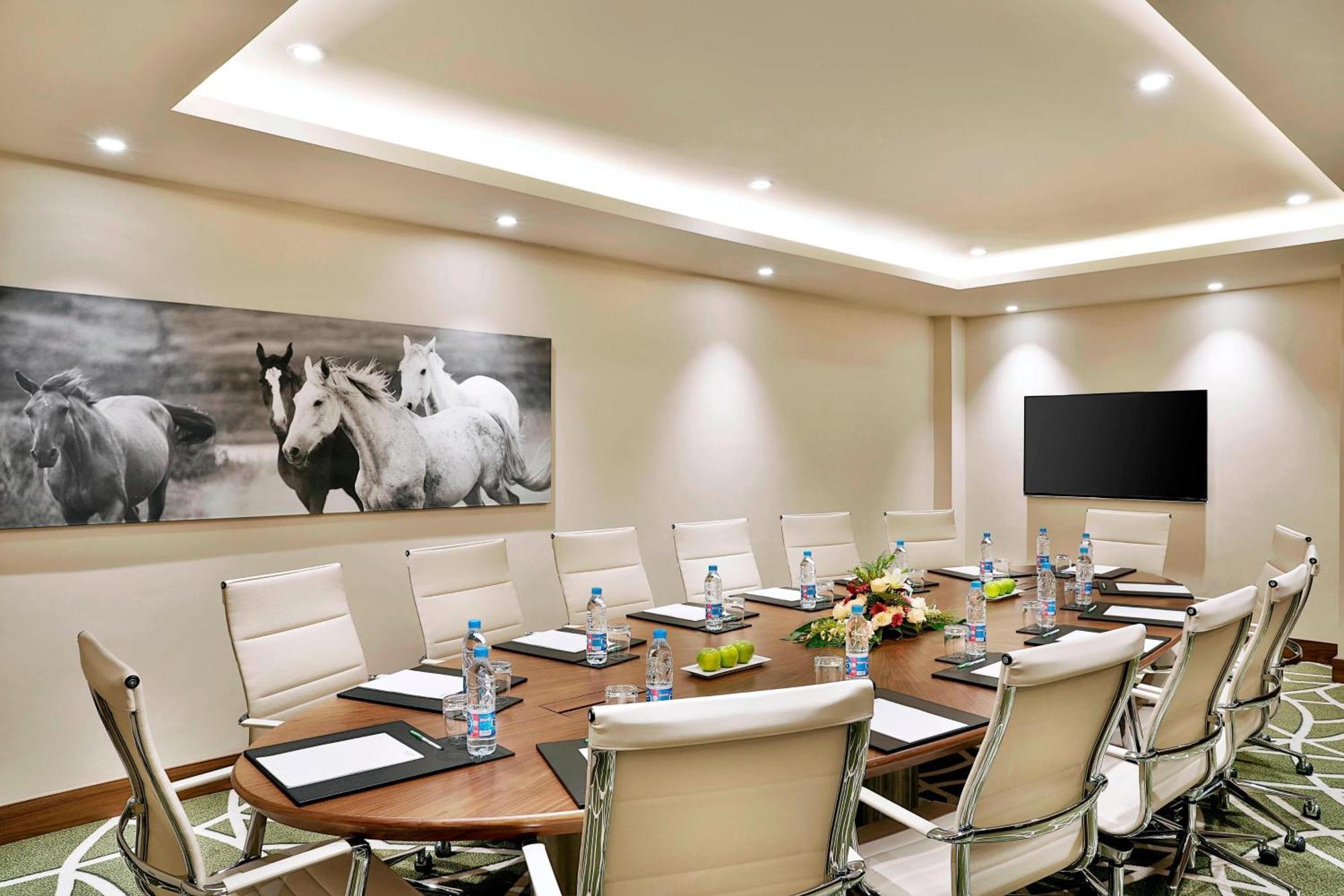 Courtyard By Marriott Riyadh Olaya Extérieur photo