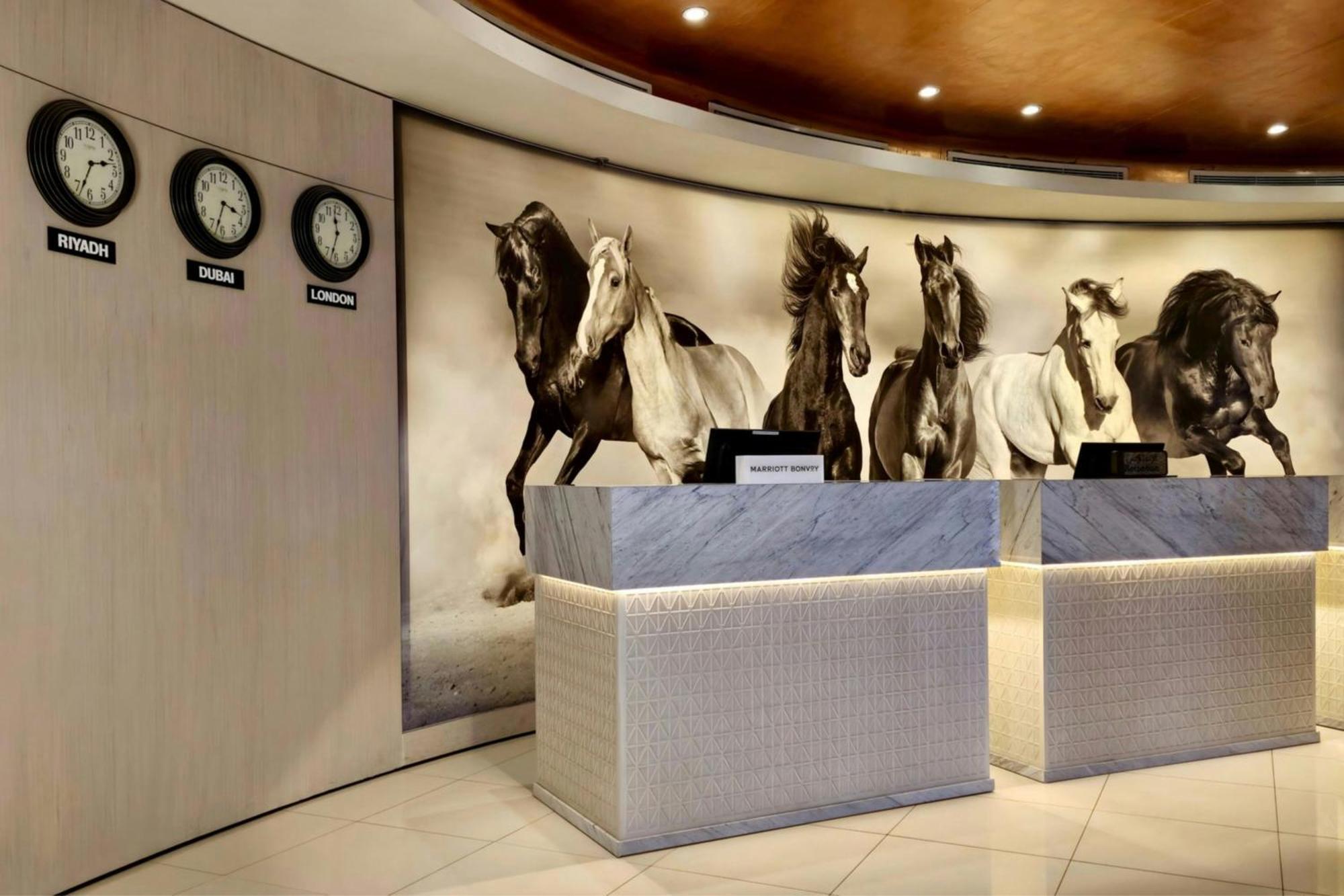 Courtyard By Marriott Riyadh Olaya Extérieur photo